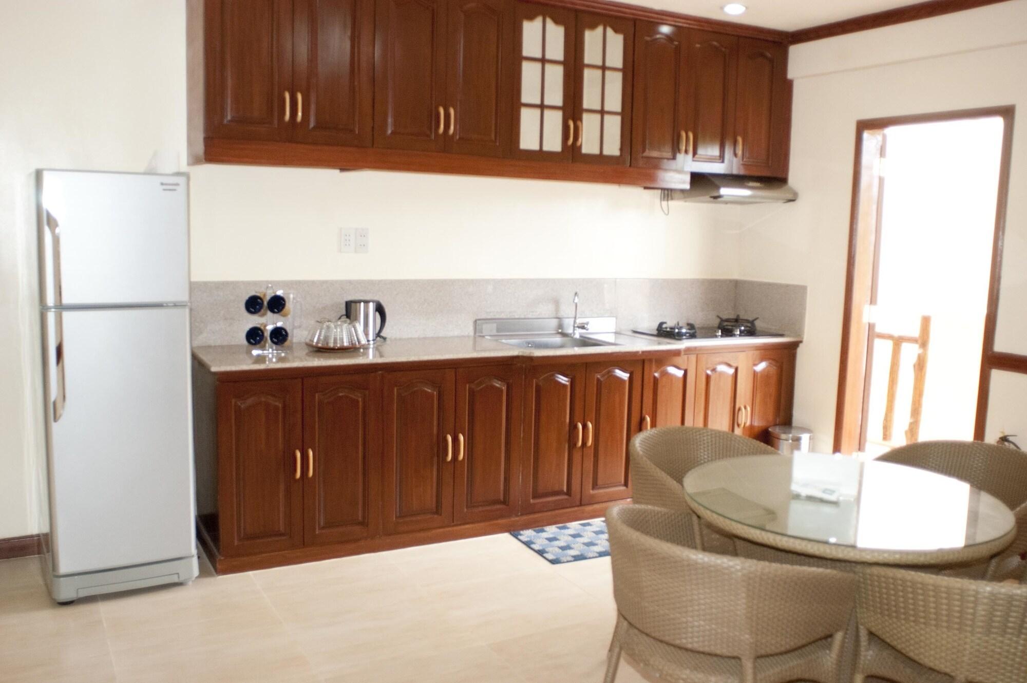 Punta House Hotell Lapu-Lapu City Eksteriør bilde