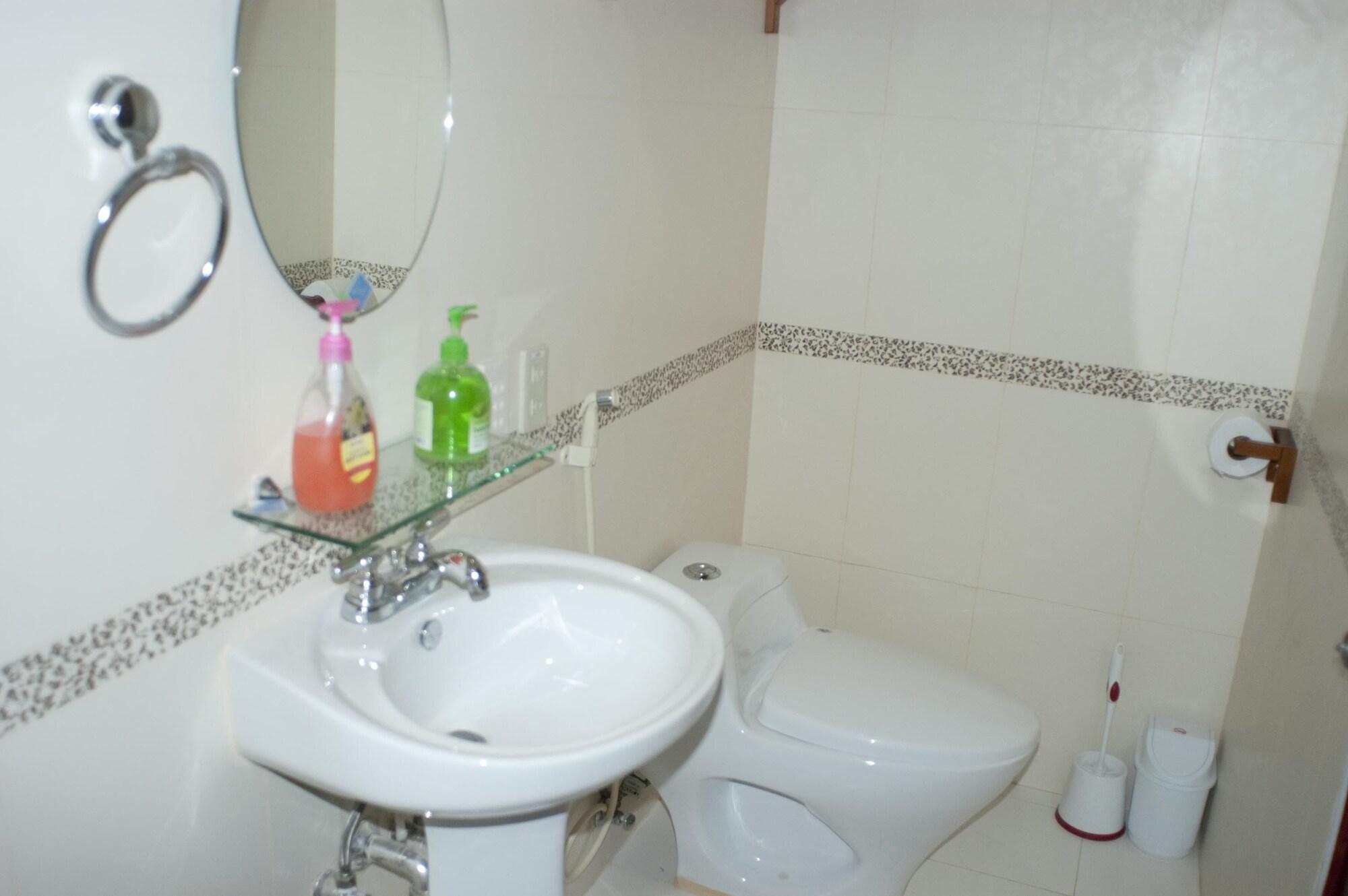 Punta House Hotell Lapu-Lapu City Eksteriør bilde